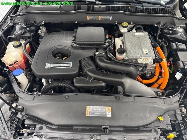 Photo of 2019 Agate Black Ford Fusion Hybrid
