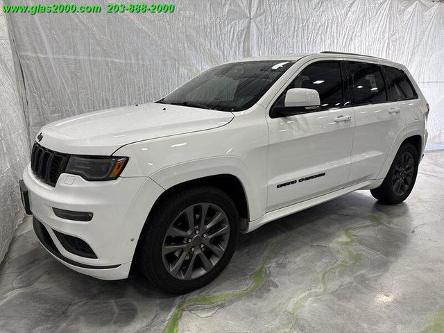 Photo of 2018 Bright White Clearcoat Jeep Grand Cherokee