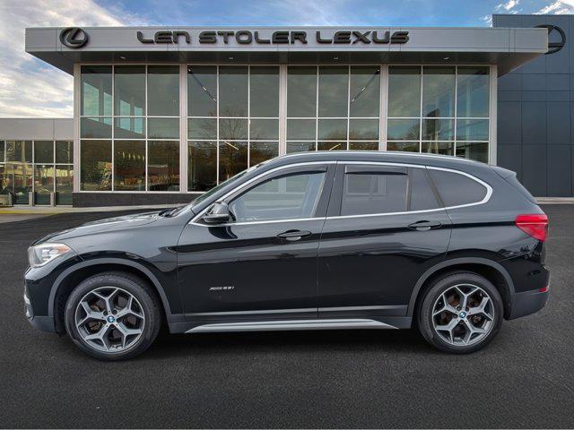 Photo of 2018 Black Sapphire Metallic BMW X1