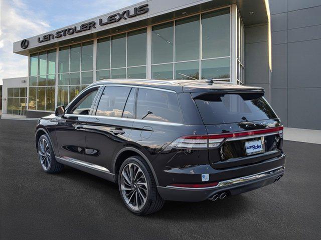 Photo of 2023 Infinite Black Metallic Clearcoat Lincoln Aviator
