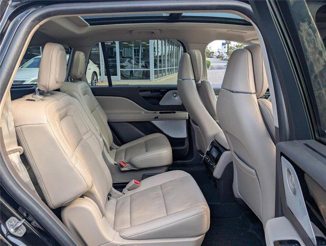 Photo of 2023 Infinite Black Metallic Clearcoat Lincoln Aviator