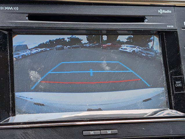 Photo of 2018 Blizzard Pearl Toyota Avalon