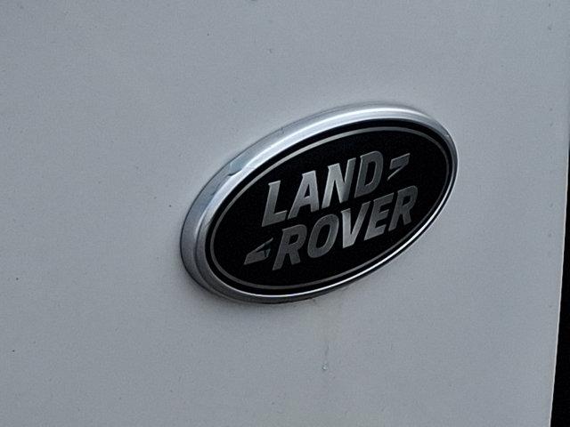 Photo of 2023 Fuji White   1Aa Land Rover Range Rover
