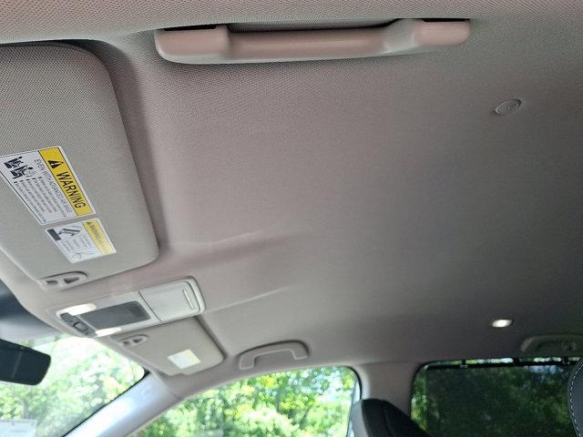 Photo of 2025 Crystal Black Pearl Honda Pilot