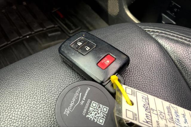 Photo of 2019 Quicksand Toyota Tacoma