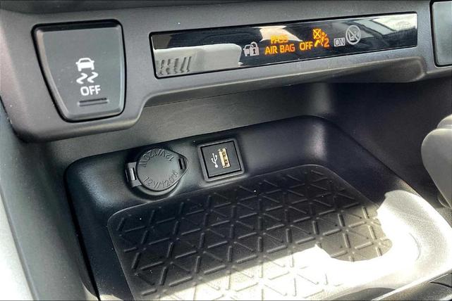 Photo of 2025 Wind Chill Pearl Toyota RAV4 Hybrid