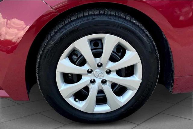 Photo of 2024 Ruby Flare Pearl Toyota Corolla
