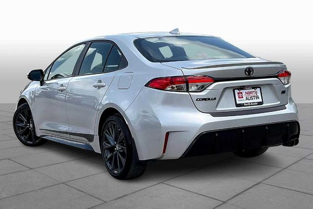 Photo of 2024 Classic Silver Metallic Toyota Corolla