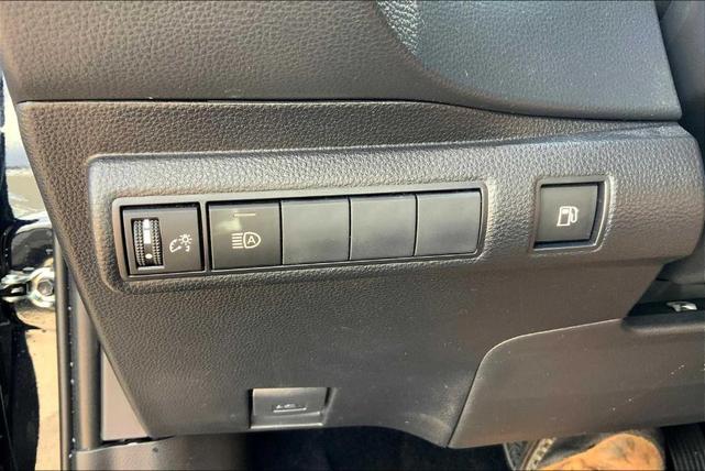 Photo of 2024 Midnight Black Metallic Toyota Corolla Hybrid