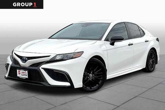 2022 Toyota Camry Hybrid