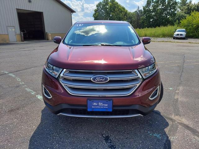 Photo of 2016 Bronze Fire Metallic Tinted Clearcoat Ford Edge