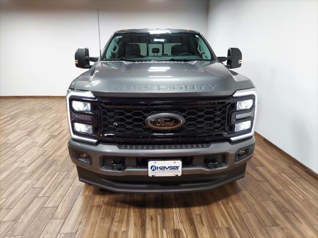 Photo of 2025 Carbonized Gray Metallic Ford F-250