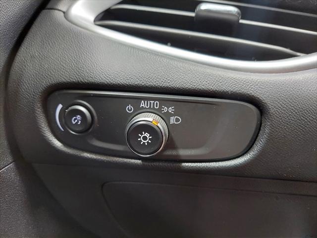 Photo of 2024 Summit White Chevrolet Malibu