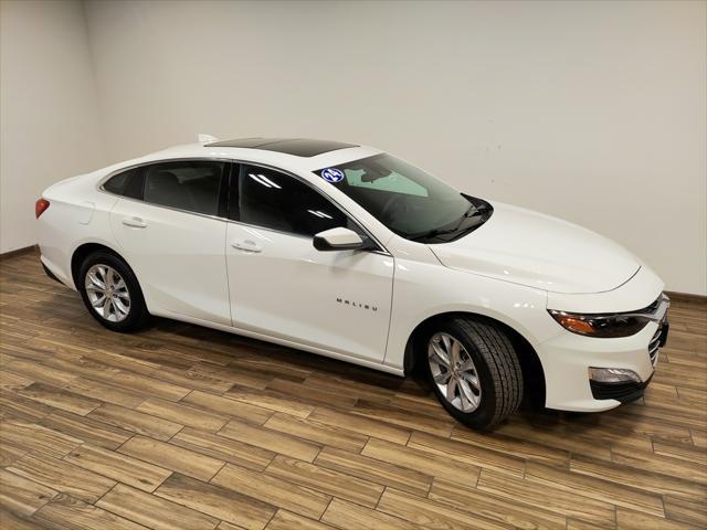 Photo of 2024 Summit White Chevrolet Malibu