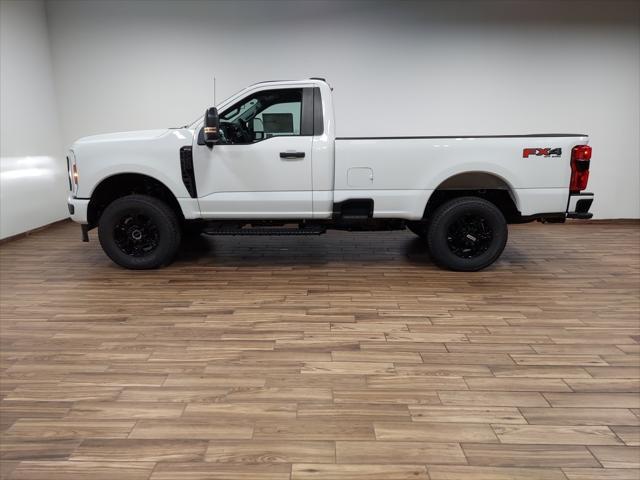 Photo of 2025 Oxford White Ford F-250