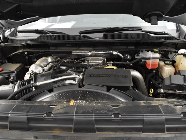 Photo of 2023 Silver Ice Metallic Chevrolet Silverado 2500