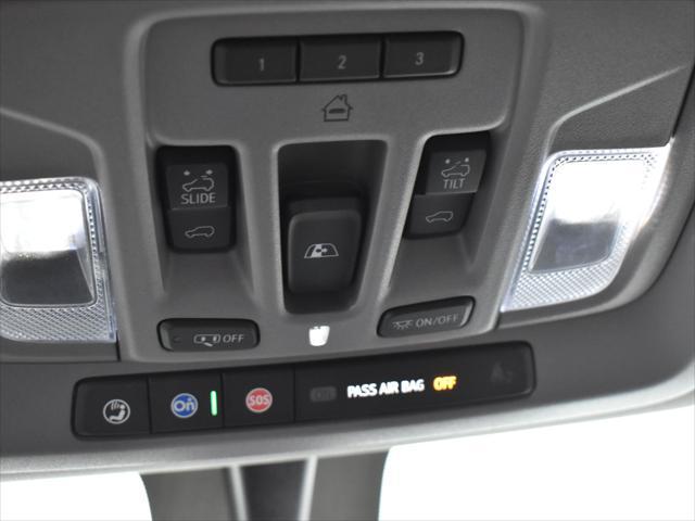 Photo of 2023 Silver Ice Metallic Chevrolet Silverado 2500