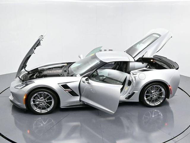 Photo of 2019 Blade Silver Metallic Chevrolet Corvette