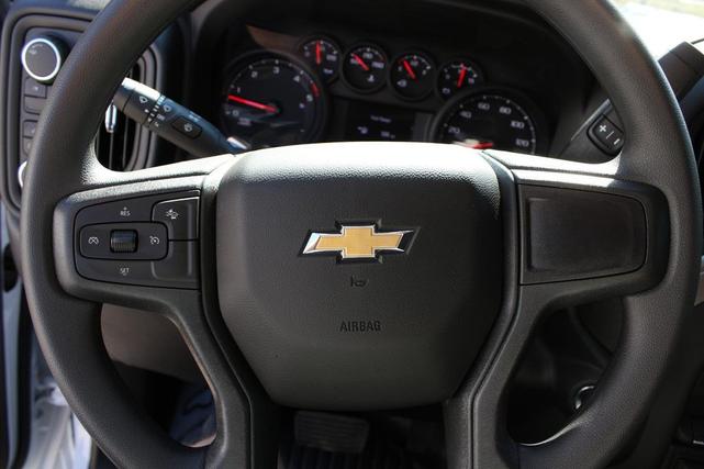 Photo of 2025 Summit White Chevrolet Silverado 3500