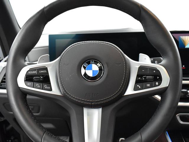 Photo of 2025 Black Sapphire Metallic BMW X5