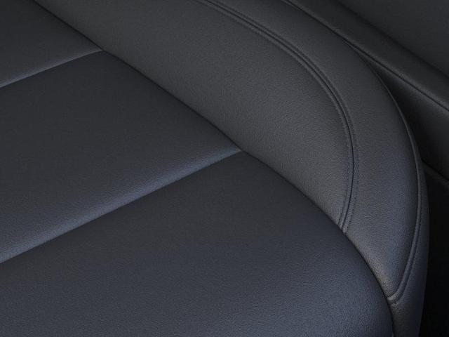 Photo of 2025 Summit White GMC Sierra 2500