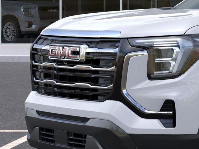 Photo of 2026 Summit White GMC Terrain