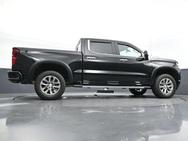 Photo of 2021 Black Chevrolet Silverado 1500