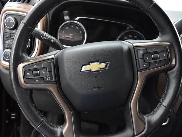 Photo of 2021 Black Chevrolet Silverado 1500