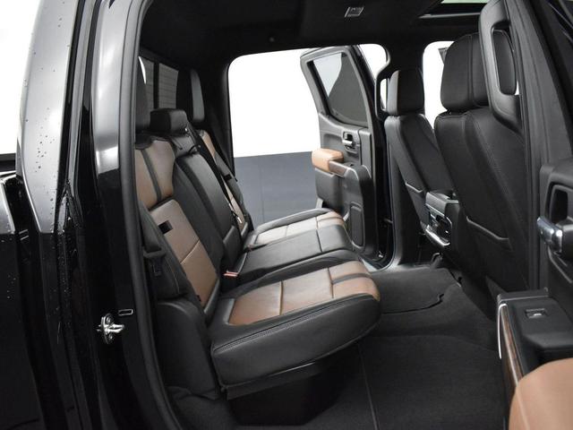 Photo of 2021 Black Chevrolet Silverado 1500