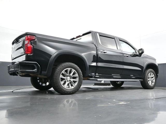 Photo of 2021 Black Chevrolet Silverado 1500