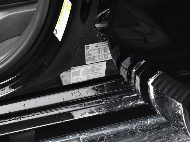 Photo of 2021 Black Chevrolet Silverado 1500