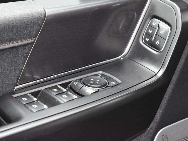Photo of 2023 Iconic Silver Metallic Ford F-150