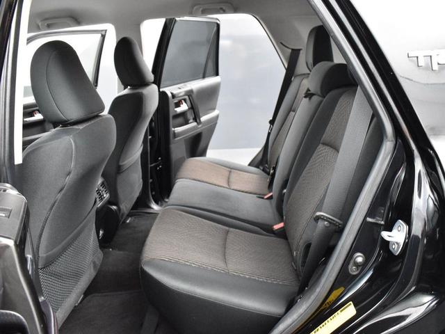 Photo of 2020 Midnight Black Metallic Toyota 4Runner