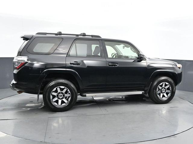 Photo of 2020 Midnight Black Metallic Toyota 4Runner