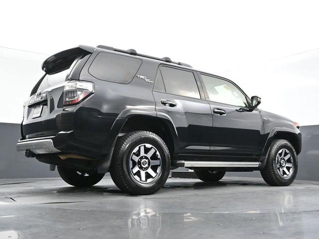 Photo of 2020 Midnight Black Metallic Toyota 4Runner