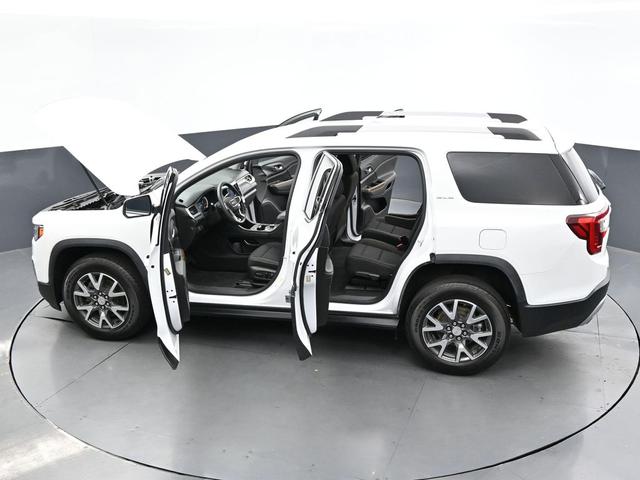 Photo of 2023 Summit White GMC Acadia