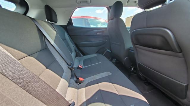 Photo of 2021 Pacific Blue Metallic Chevrolet Trailblazer