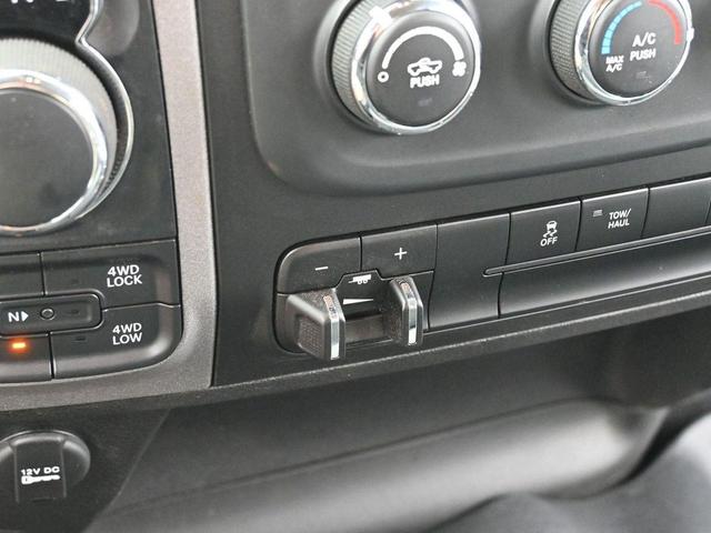 Photo of 2023 Bright White Clearcoat RAM 1500