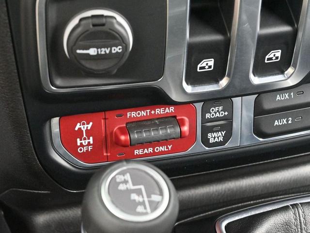Photo of 2024 Hydro Blue Pearlcoat Jeep Wrangler