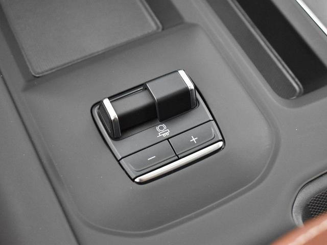 Photo of 2025 Onyx Black GMC Sierra 2500