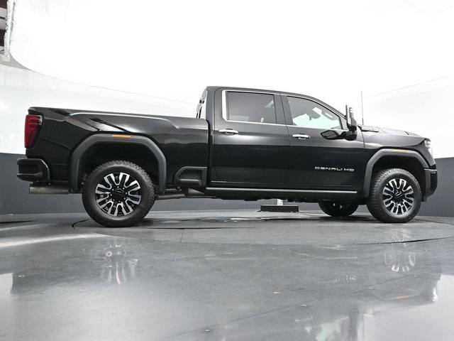 Photo of 2025 Onyx Black GMC Sierra 2500