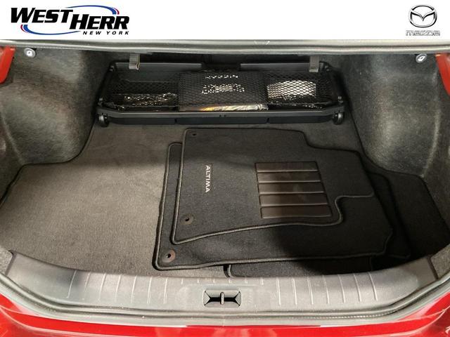 Photo of 2025 Scarlet Ember Nissan Altima