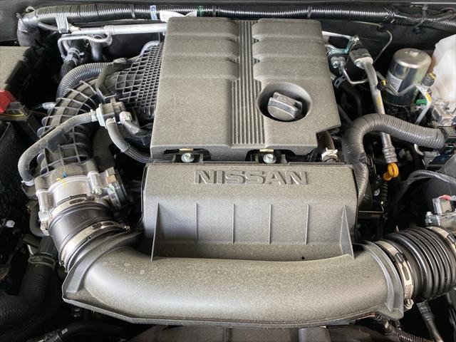 Photo of 2025 Glacier White Nissan Frontier