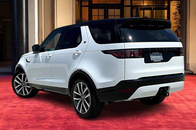 Photo of 2025 Fuji Land Rover Discovery