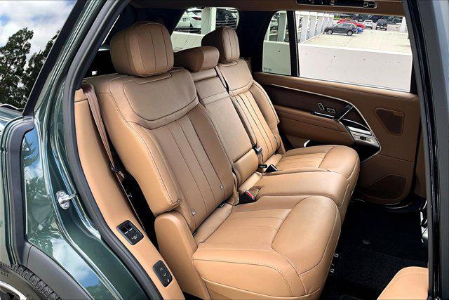 Photo of 2025  Land Rover Range Rover