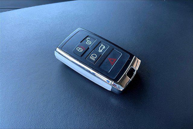 Photo of 2024 Varesine Blue Metallic Land Rover Range Rover Sport