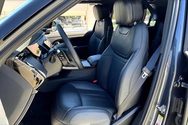 Photo of 2024 Varesine Blue Metallic Land Rover Range Rover Sport