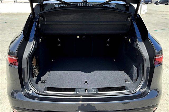 Photo of 2026 Carpathian Jaguar F-PACE