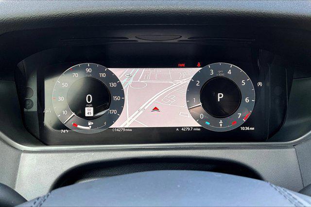 Photo of 2025 White Land Rover Range Rover Velar