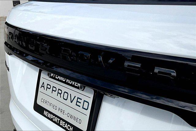 Photo of 2025 White Land Rover Range Rover Velar
